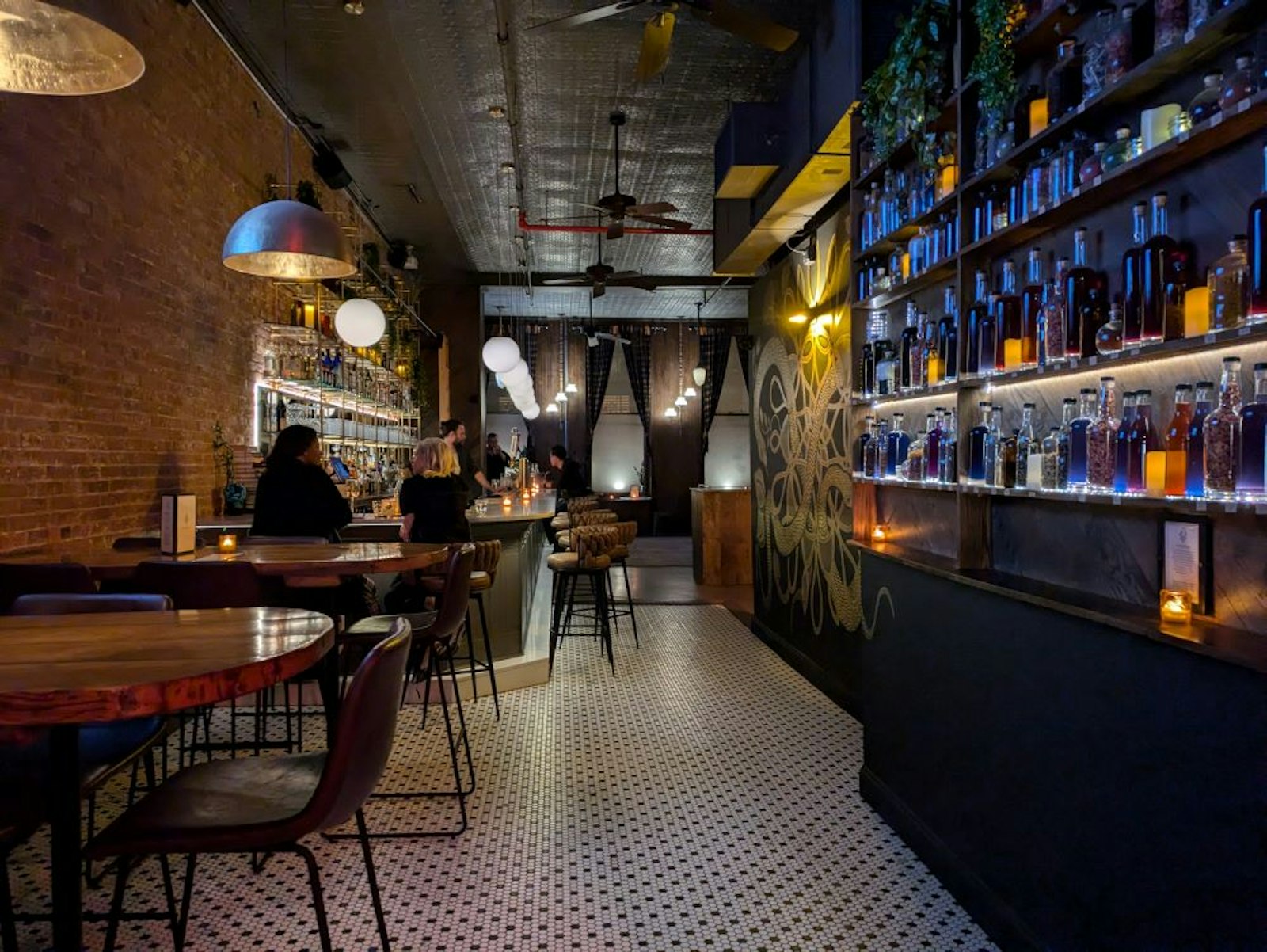 cocktail bar and restaurant for birthday party